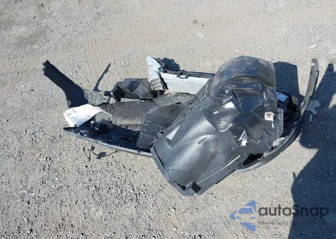 2022 Jeep Renegade Latitude 4X4 z USA, uszkodzony, nr VIN ZACNJDB19NPN80668